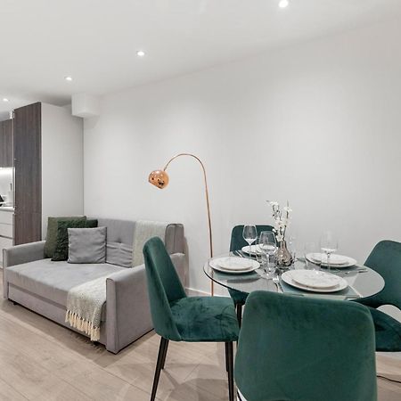 לונדון Spacious Luxury Apartment King Bed - Central Location מראה חיצוני תמונה