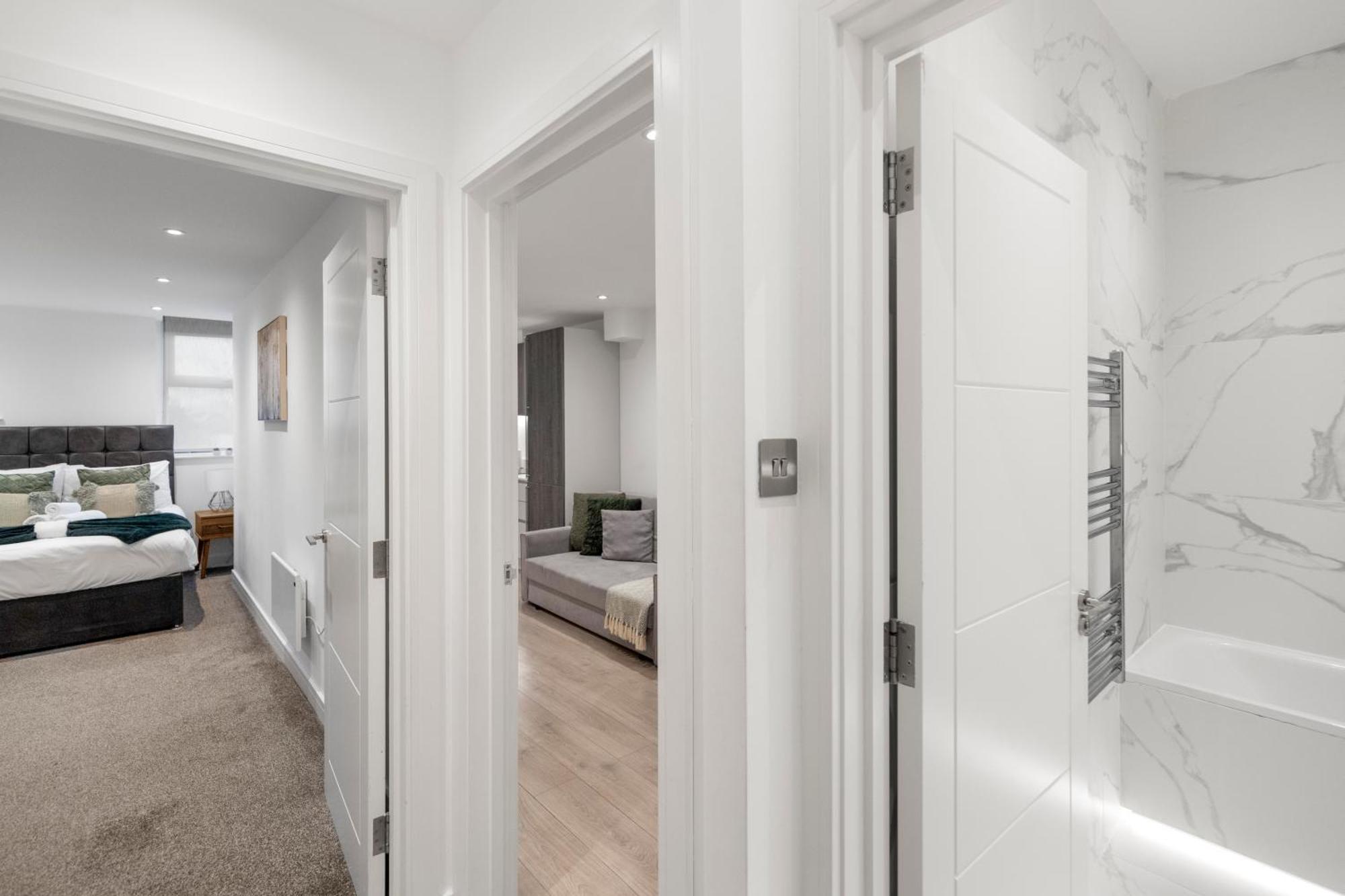 לונדון Spacious Luxury Apartment King Bed - Central Location מראה חיצוני תמונה